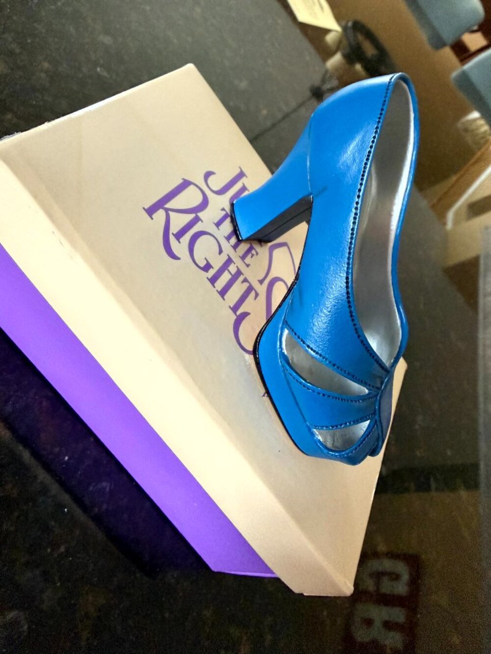 Just the Right Shoe New Heights 25019 Blue Peep Toe Pump Figurine Box